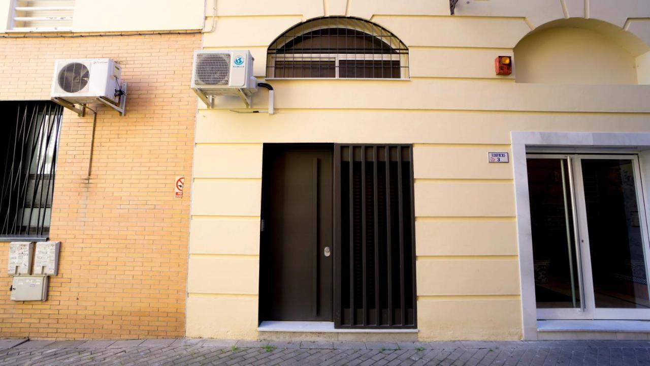 Rentalsevilla Escuelas Pias Экстерьер фото